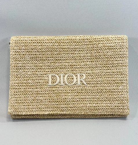 Dior rattan pouch authentic - rattan,