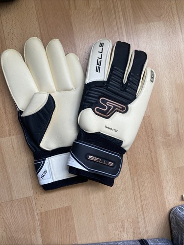 Sells goalkeeper gloves size - sells,