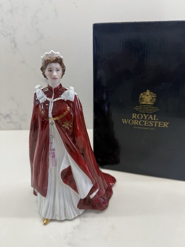 Royal worcester queen - royal,