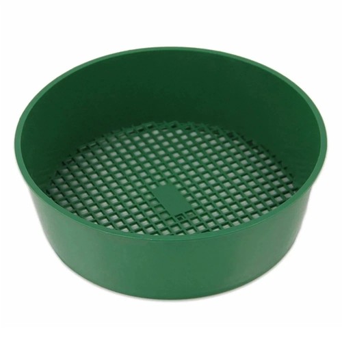 Green plastic garden sieve - green,