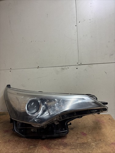Genuine toyota avensis 2015 - toyota,