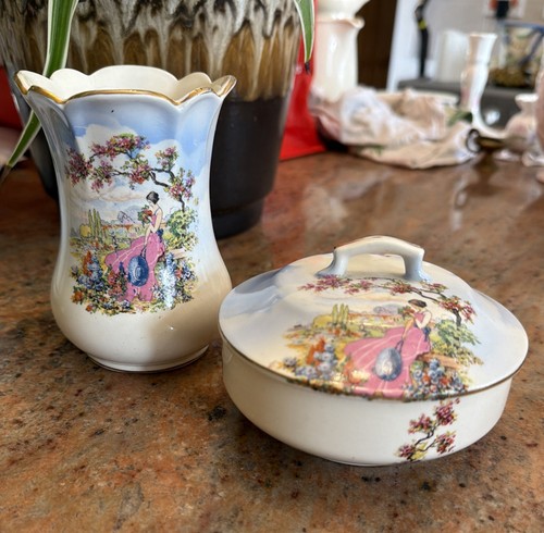 Vintage falcon ware victor - falcon,