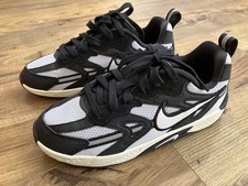 Size UK 3.5  Nike Jam Black White Trainers Shoes Sneakers