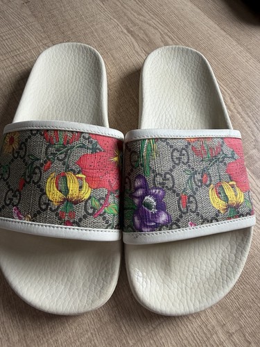 Gucci slider sandals - gucci,