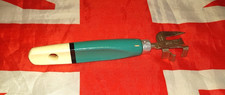 Vintage Made In England Skyine Green Tin Opener