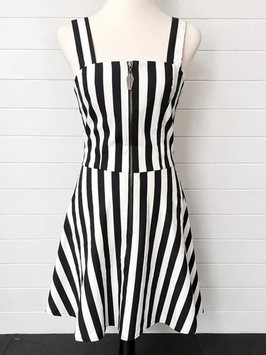Bnwt banned alternative - bnwt, black