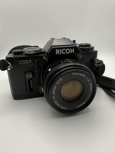 Ricoh 35mm film camera w - camera, w/