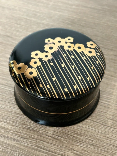 Vintage sadler trinket - sadler,