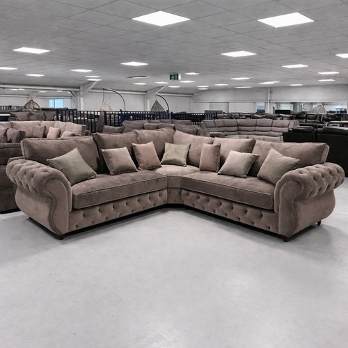 Luxury rio velvet chesterfield - luxury,