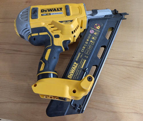 Dewalt dcn692 18v brushless - dewalt,