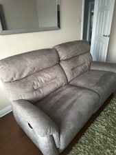 ELECTRIC RECLINER SOFA WITH USB 12 MONTHS OLD