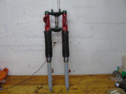 Bsa b175 bantam forks - bsa,