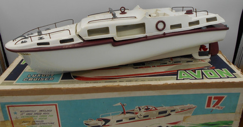 Penguin avon super scale - 17",