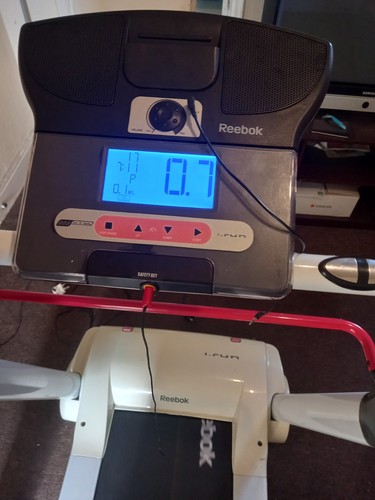 Reebok pure treadmill re1 - reebok,