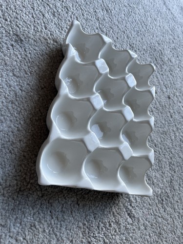 Ceramic egg tray - egg, excellent