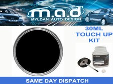 TRIUMPH GLOSS BLACK ENGINE PAINT TOUCH UP KIT 30ML MOTORBIKE BIKE ALL MODELS