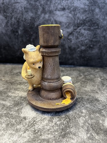 Winnie the pooh candle - pooh, holder