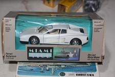 miami vice Ferrari Testarossa by burago -Miami Vice   scale 1:24
