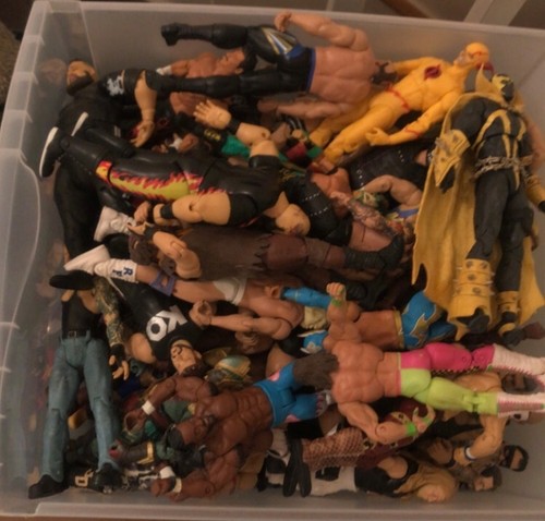 Wwe aew figure - wwe/dc/aew,