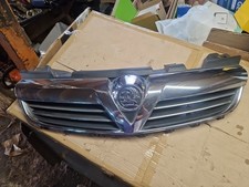 2005 - 2010 VAUXHALL ZAFIRA B Front Upper Grill & Badge