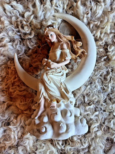 Vintage resin fairy angel - vintage,