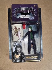 BATMAN THE DARK KNIGHT THE JOKER (HEATH LEDGER) FIGURE W CRIME SCENE EVIDENCE 