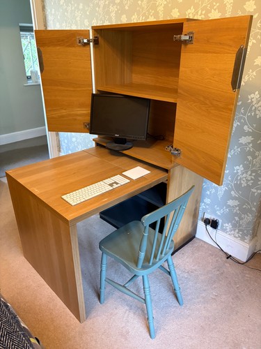 Retractable desk slide - retractable,