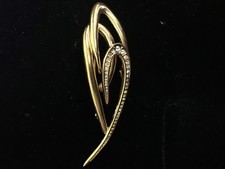 Stunning Gold Crystal Brooch