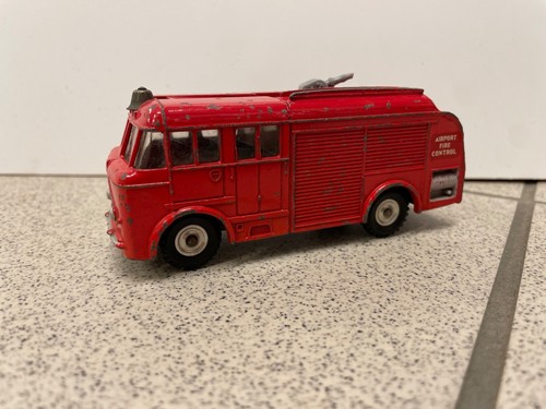 Dinky toys airport fire - dinky,