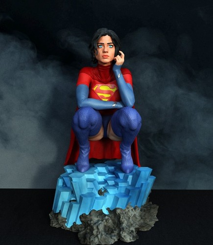 Supergirl resin model - supergirl,