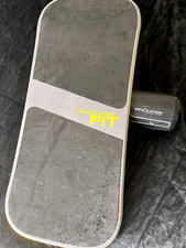Revolution Balance Board – Used Good Condition, Ideal for Surf / Balance Train.