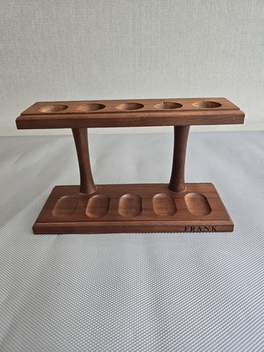 Vintage wooden smoking pipe - wooden,