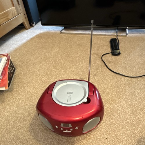 Groov portable boombox - groov-e, am/fm