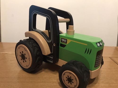 Big jigs toys wooden tractor - jigs,