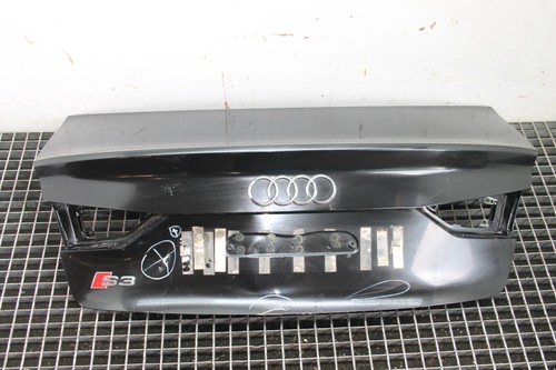 Audi saloon 8vs - audi, boot