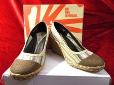 J Shoes - Do the Jaywalk  'Raquel" wedge Heels Summer Shoes  UK 7, EU 40