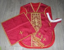 ANTIQUE CHASUBLE PARAMENTE