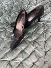 Roberto Vianni Ladies Stilleto Shoes Size 38 Navy Blue