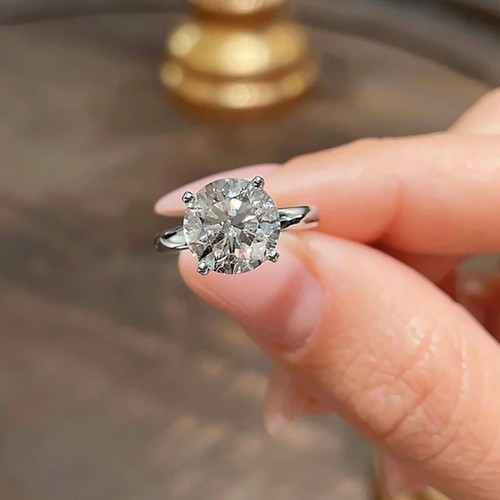 Round diamond engagement - round,
