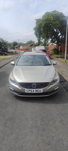 Volvo v60 2015
