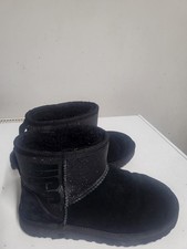 UGG Australia