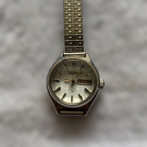 Seiko automatic wristwatch - seiko,