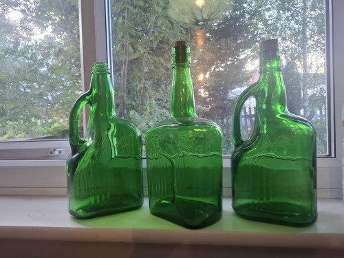 Large vintage green glass - vintage,