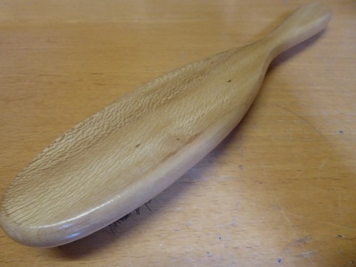 Vintage clothes brush - 12",