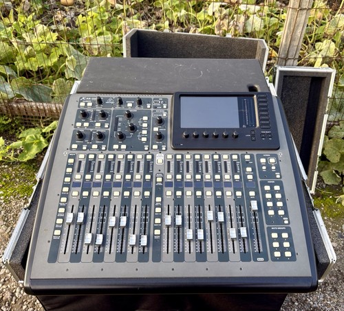 Behringer x32 compact - behringer,