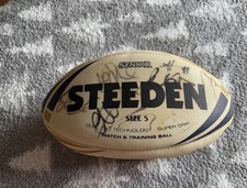 Leeds Rhinos 2010 Signed Rugby