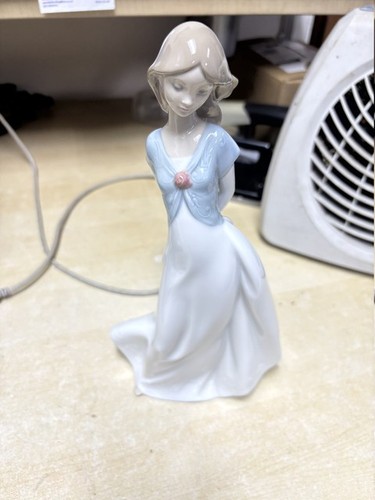 Nao lladro porcelain - nao,