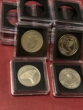 30x30mm Clear capsule holder + insert Foam (No coins) Old & New £1 pound Coin