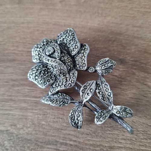 Vintage silver tone - tone, marcasite