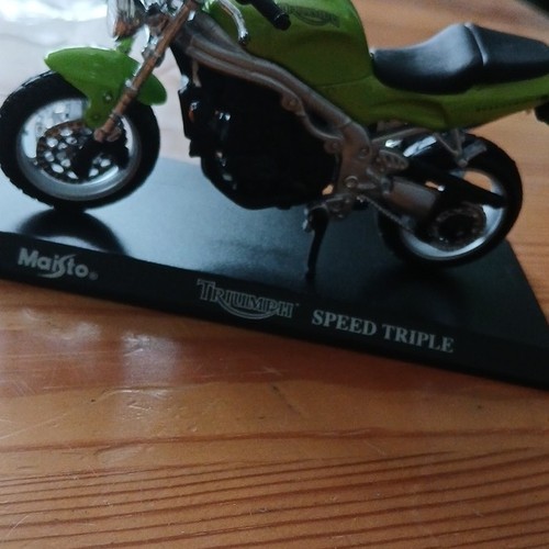 Maisto triumph speed - maisto,